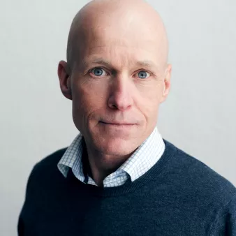Fredrik Ljunggren , Head of Sales