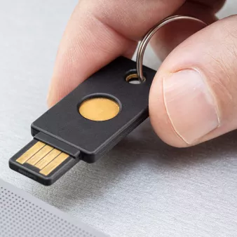 passkey-lifecycle-management-round-security-images